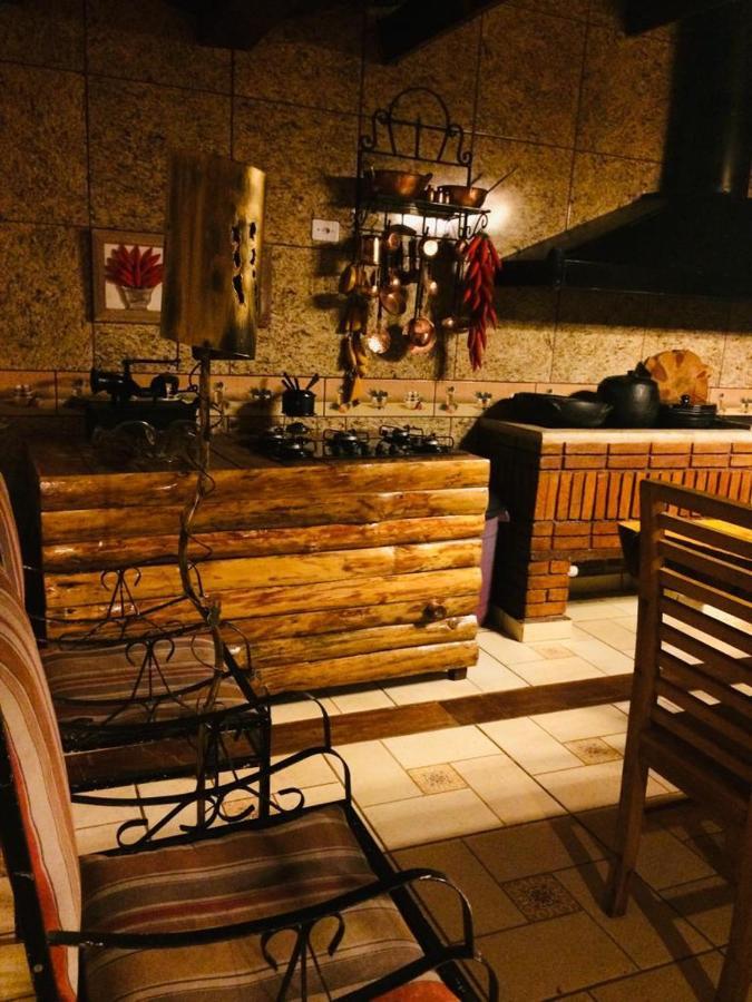 Villa Valentina Chales Com Lareira E Churrasqueira Campos do Jordão Zewnętrze zdjęcie